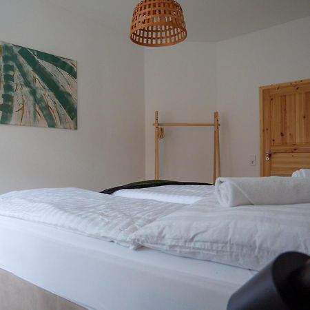 Amao-Brown I Exklusives City-Apartment I 85Qm I Privatparkplatz & Komfort I King-Size Bed Lahr  Exterior photo
